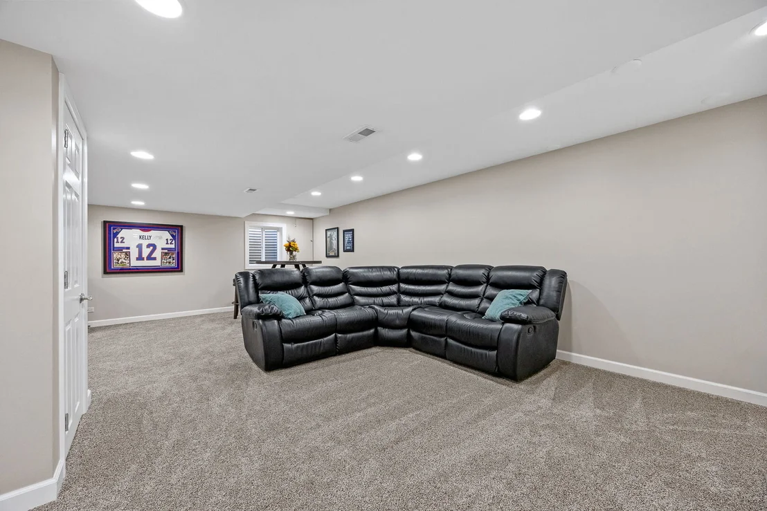 Photo of 38 Breckenridge Drive