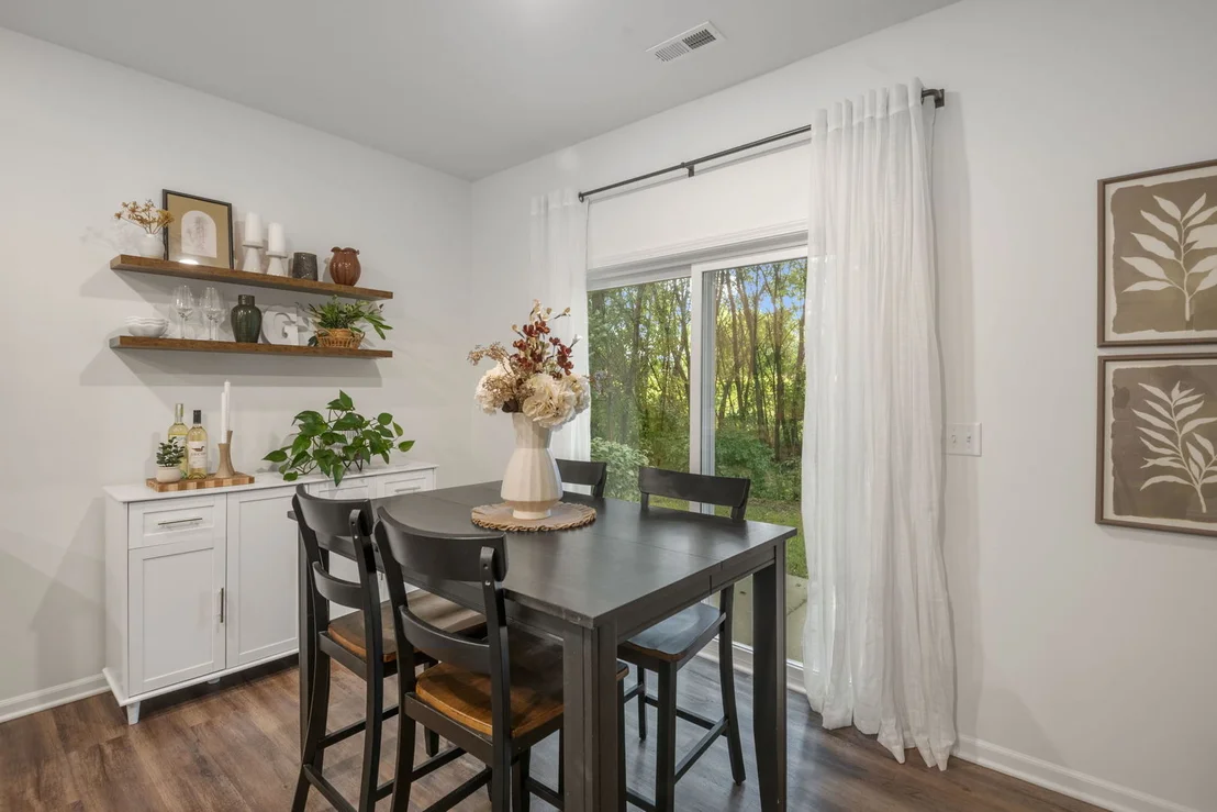 Photo of 1009 Draper Road