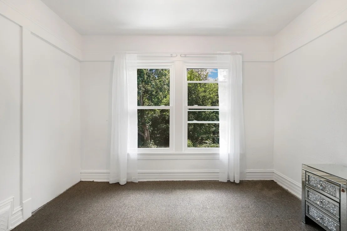 Photo of 1506 Hawthorne Drive