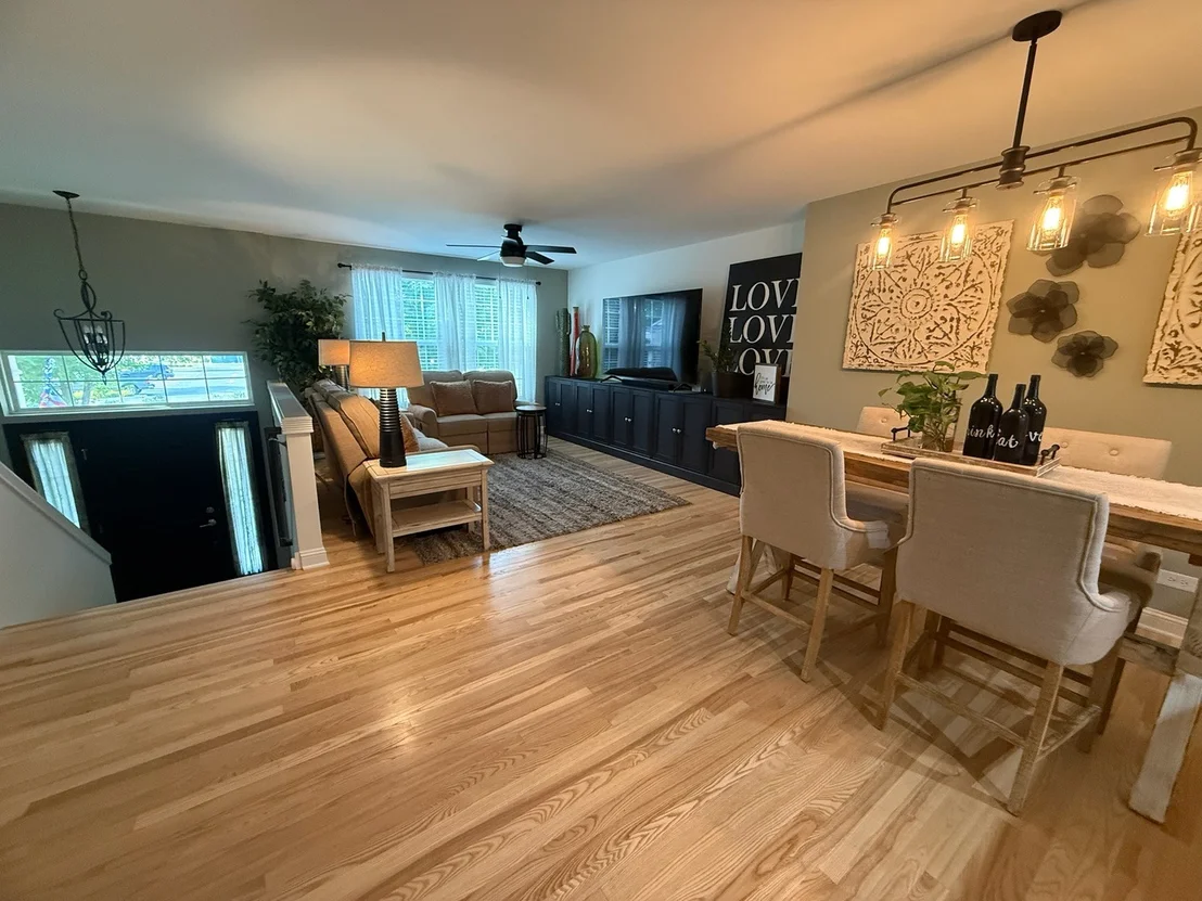 Photo of 995 Reserve Drive