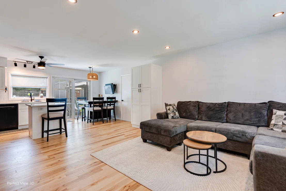 Photo of 5161 Bellaire Road