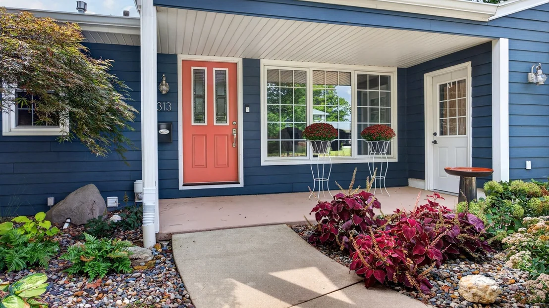 Photo of 313 Vista Drive