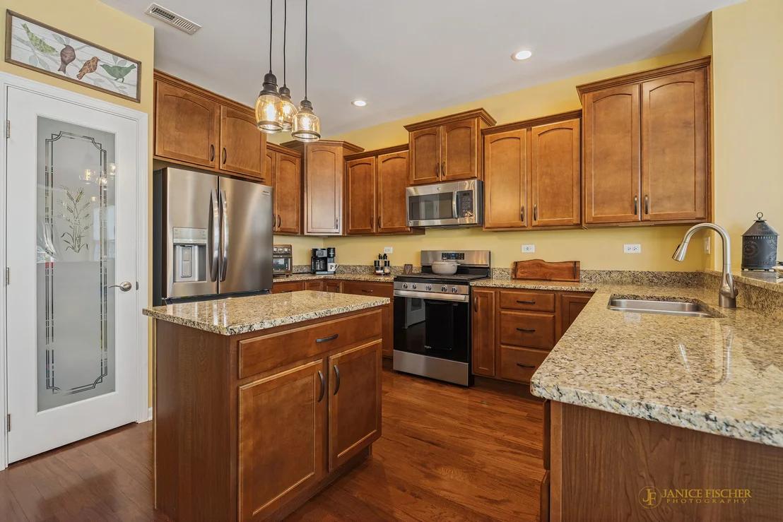 Photo of 545 N Falls Circle