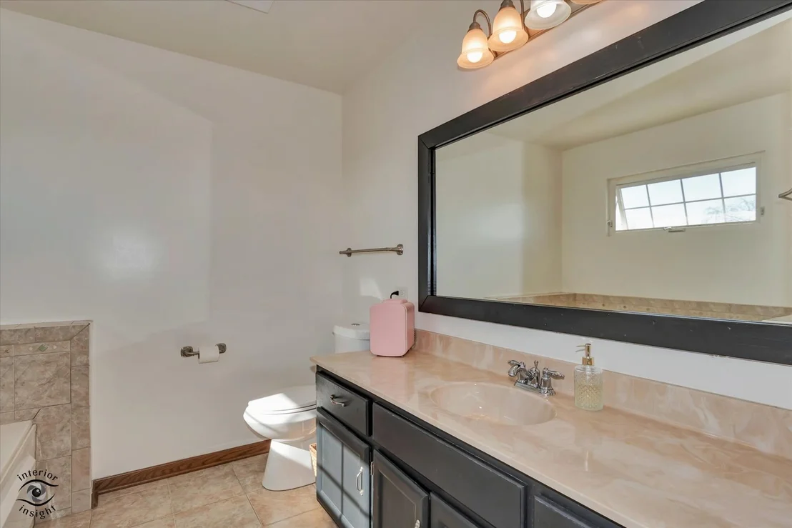 Photo of 24518 Shawnee Lane