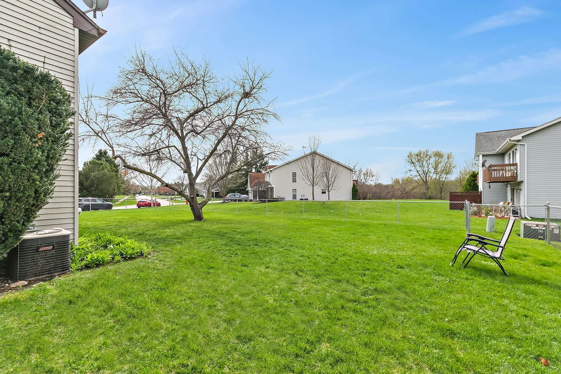 Photo of 313 N Huntington Drive