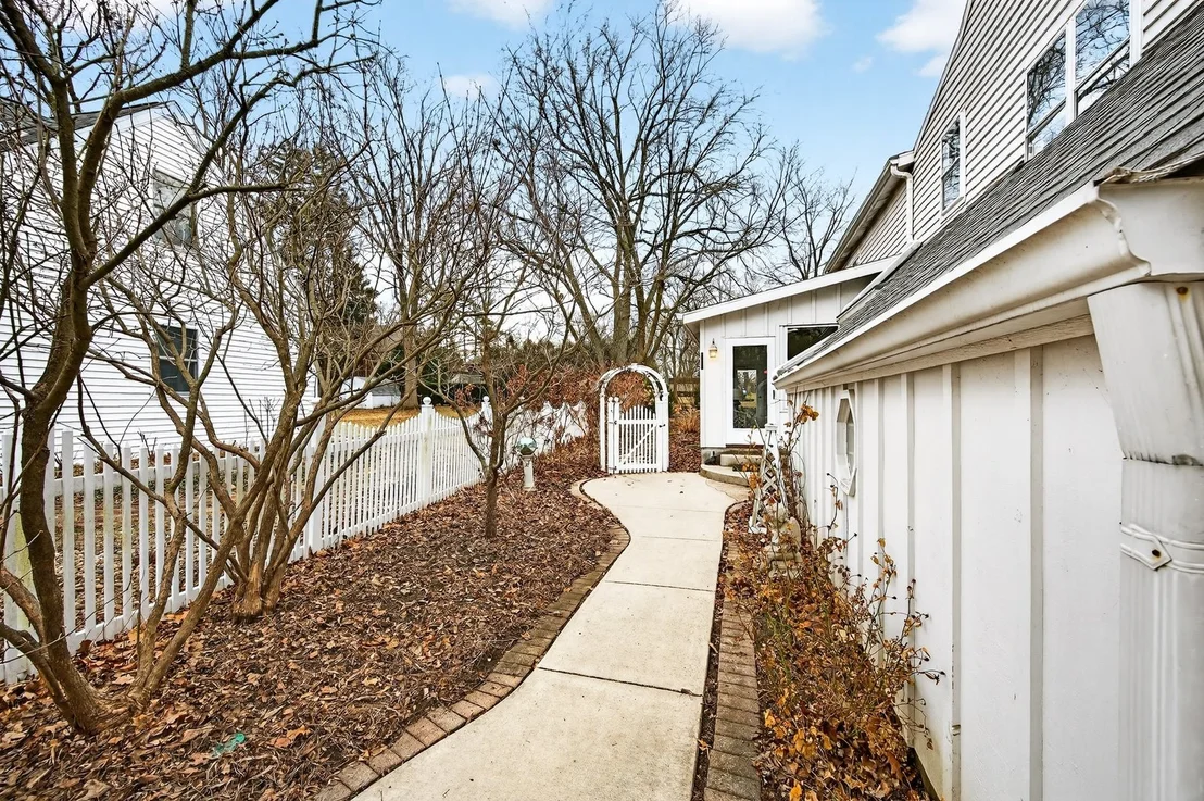 Photo of 17 Sunset Road