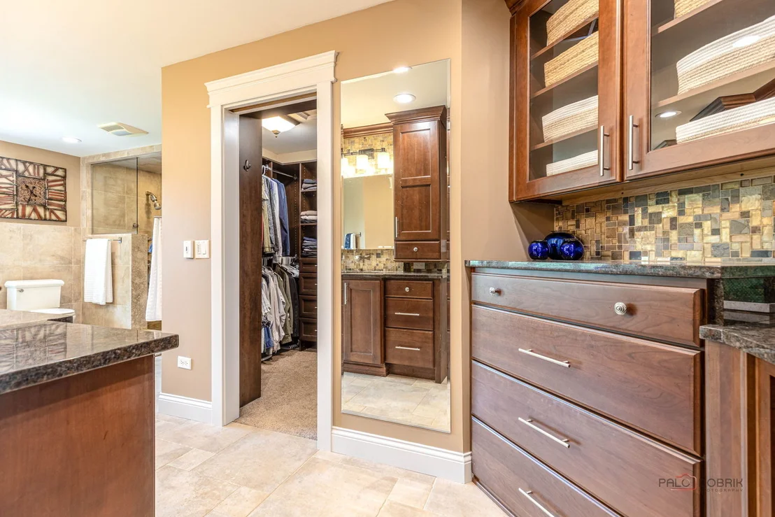 Photo of 2768 Glendower Terrace