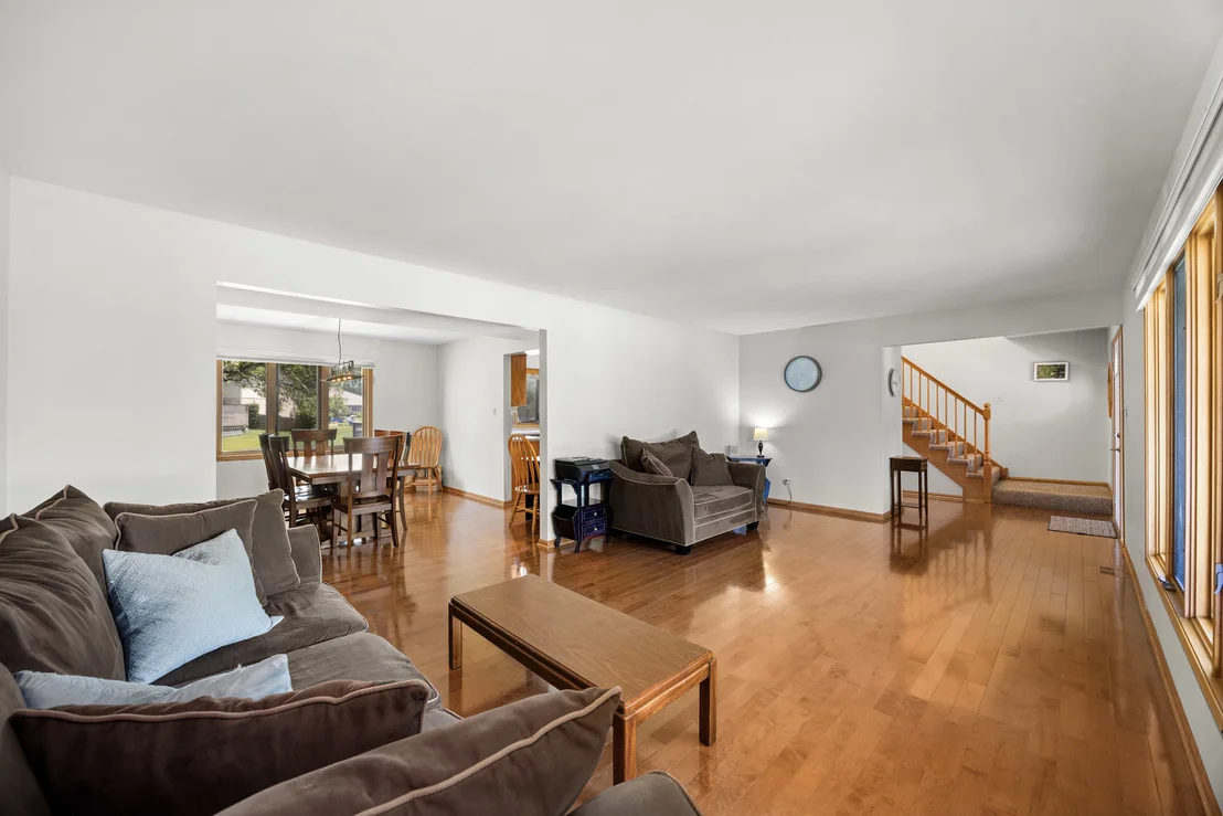 Photo of 800 Lisdowney Drive