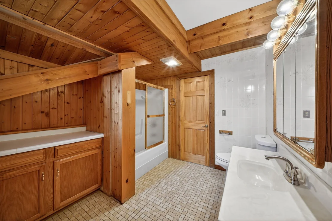 Photo of 6N263 River Drive