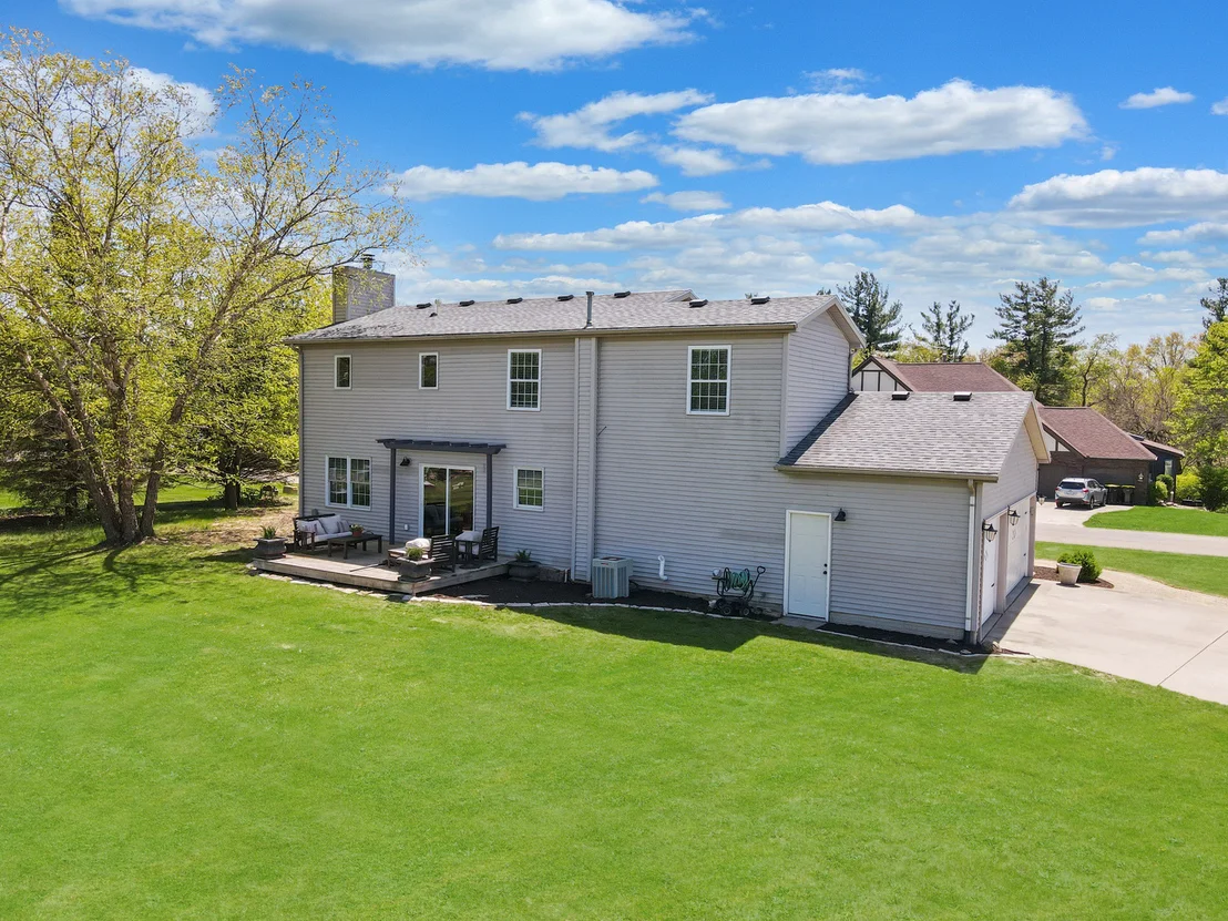 Photo of 9321 Hillcrest Lane