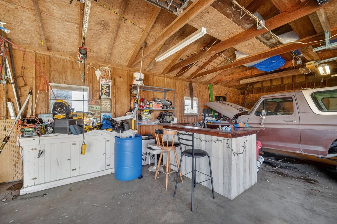 Photo of 13730 Center Road