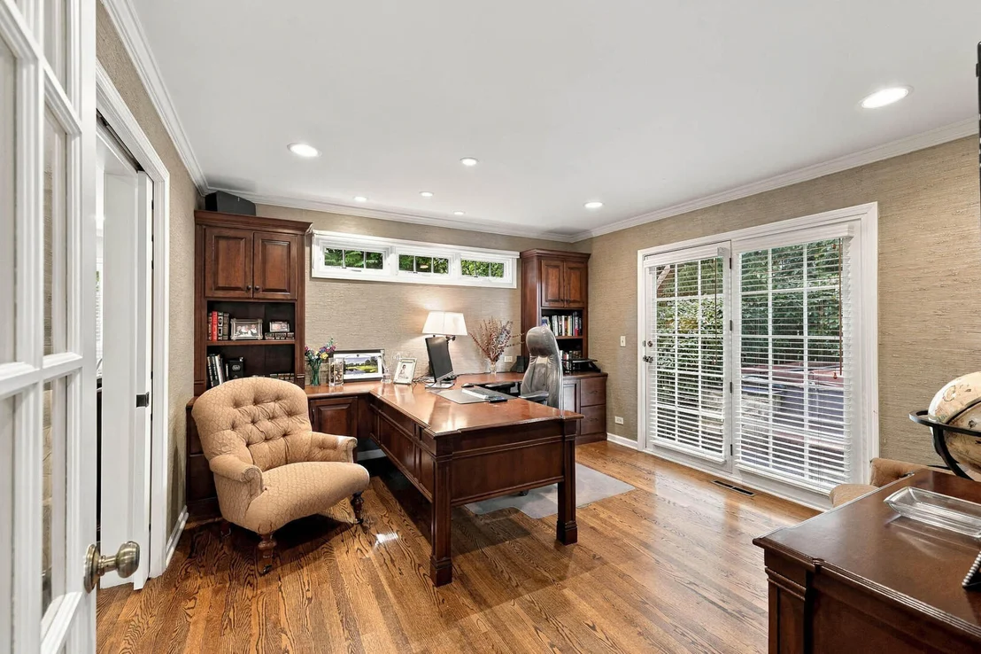 Photo of 2068 N Butternut Lane