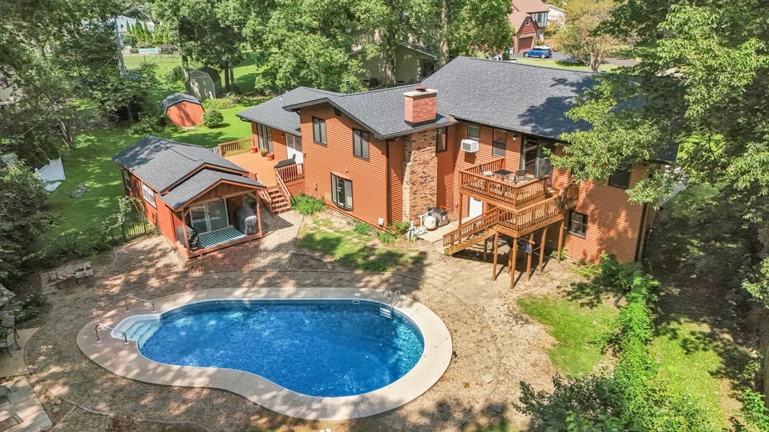 Photo of 715 Cortez Drive