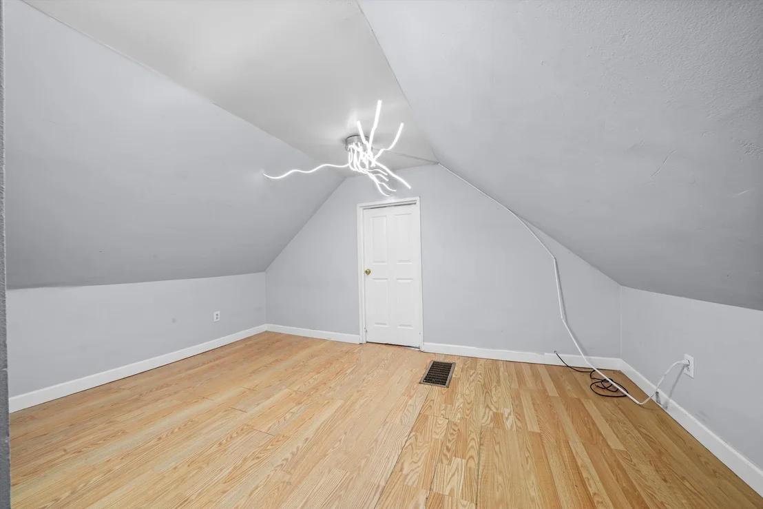 Photo of 5512 W WRIGHTWOOD Avenue