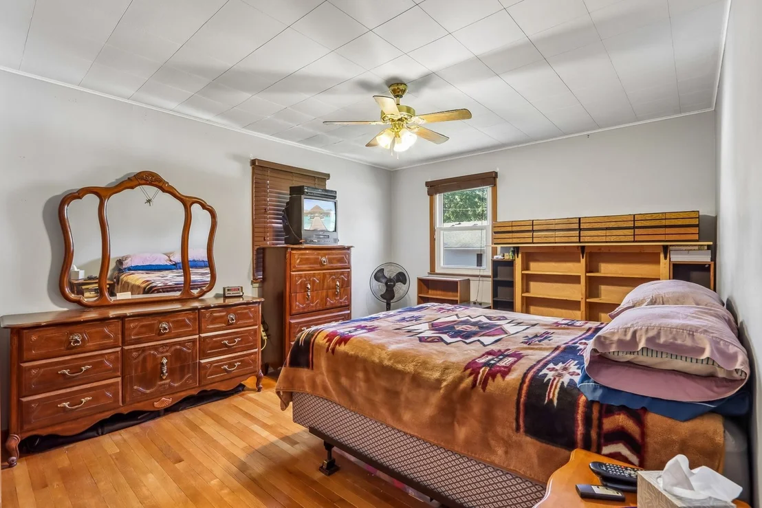 Photo of 1825 Esch Road