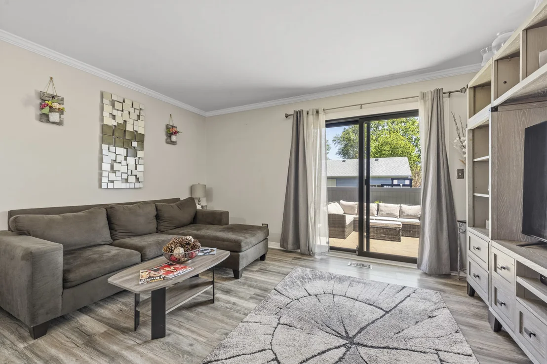 Photo of 1041 Fulton Drive