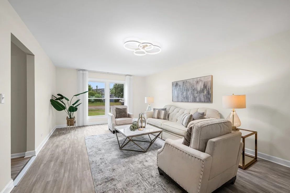 Photo of 410 Thompson Boulevard