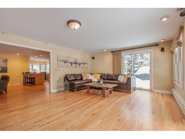 Photo of 730 Forest Road