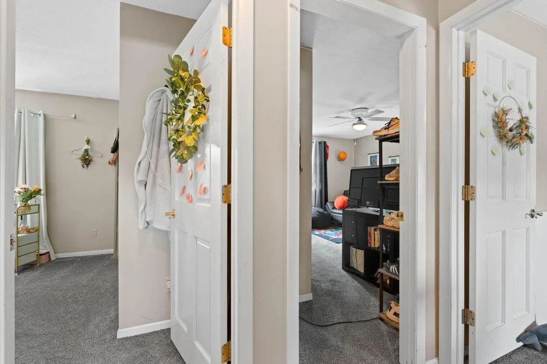 Photo of 385 Princeton Avenue