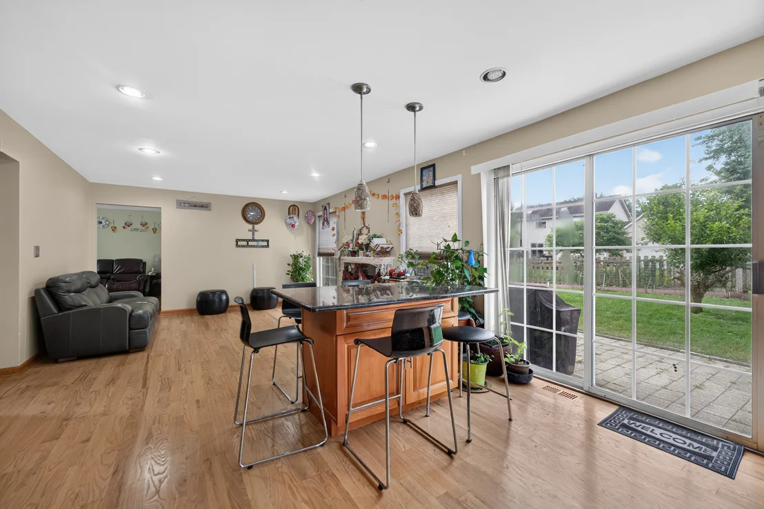 Photo of 1162 HYANNIS Circle