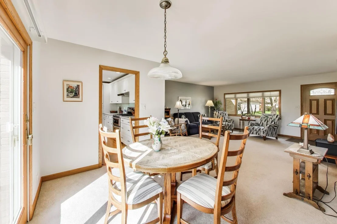 Photo of 1036 Clark Lane