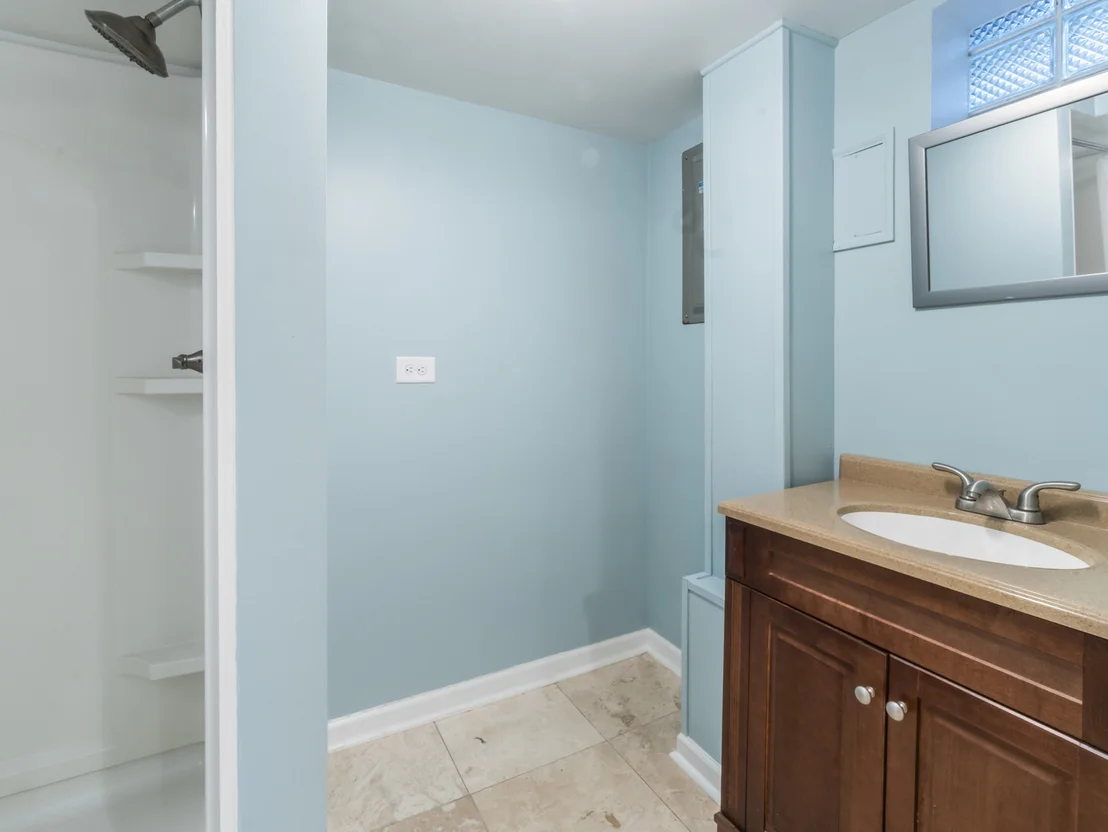 Photo of 225 Stratford Road