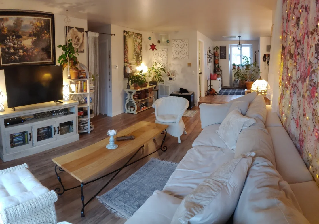 Photo of Unit C at 232 Stanhope Drive