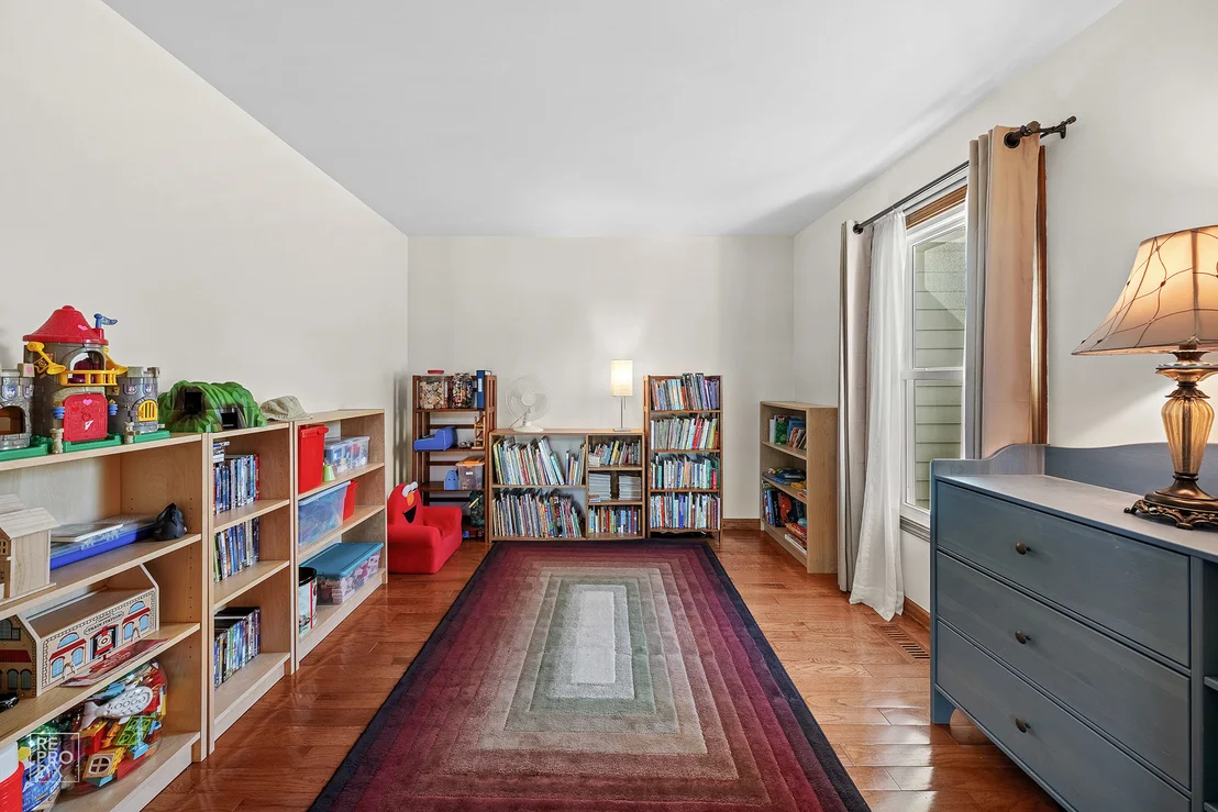 Photo of 6432 WESTERN Avenue