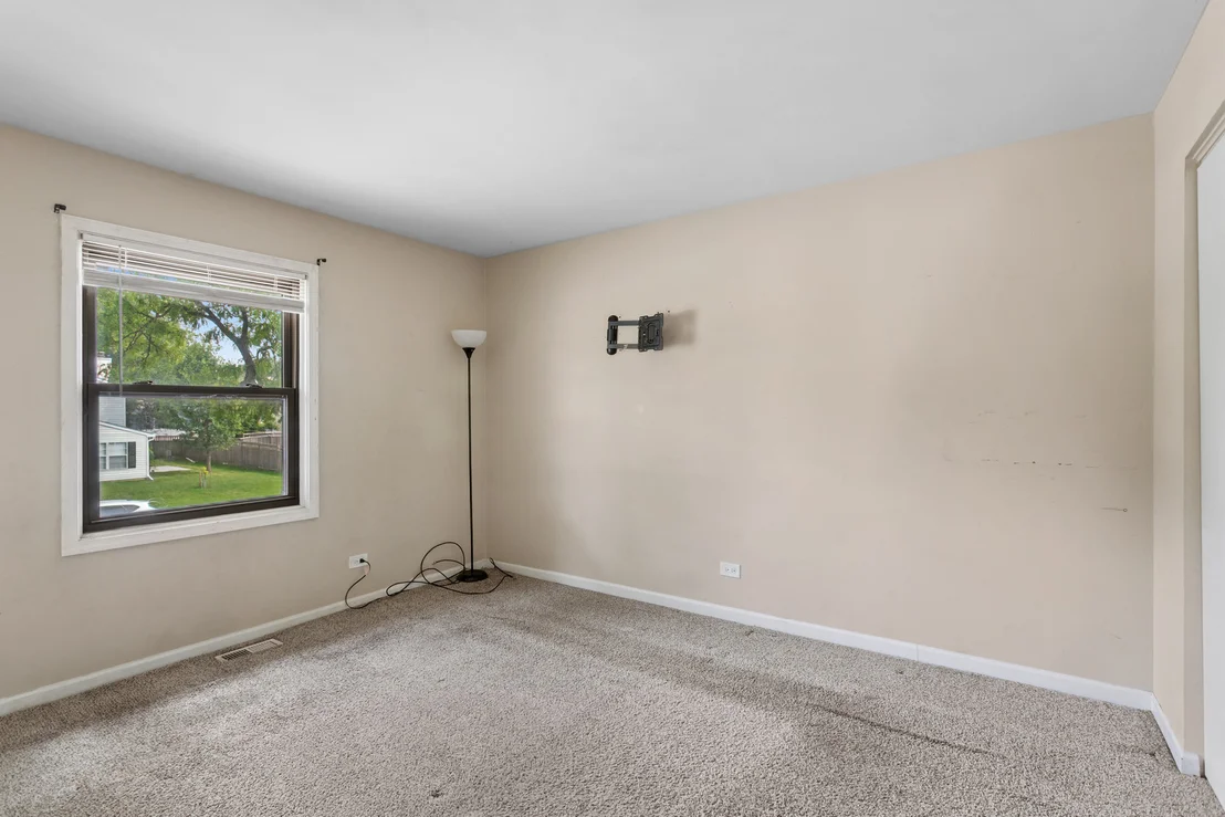Photo of 285 Navajo Drive