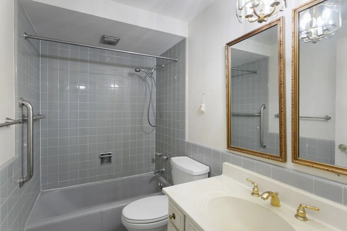 Photo of 609 Carriage Hill Drive