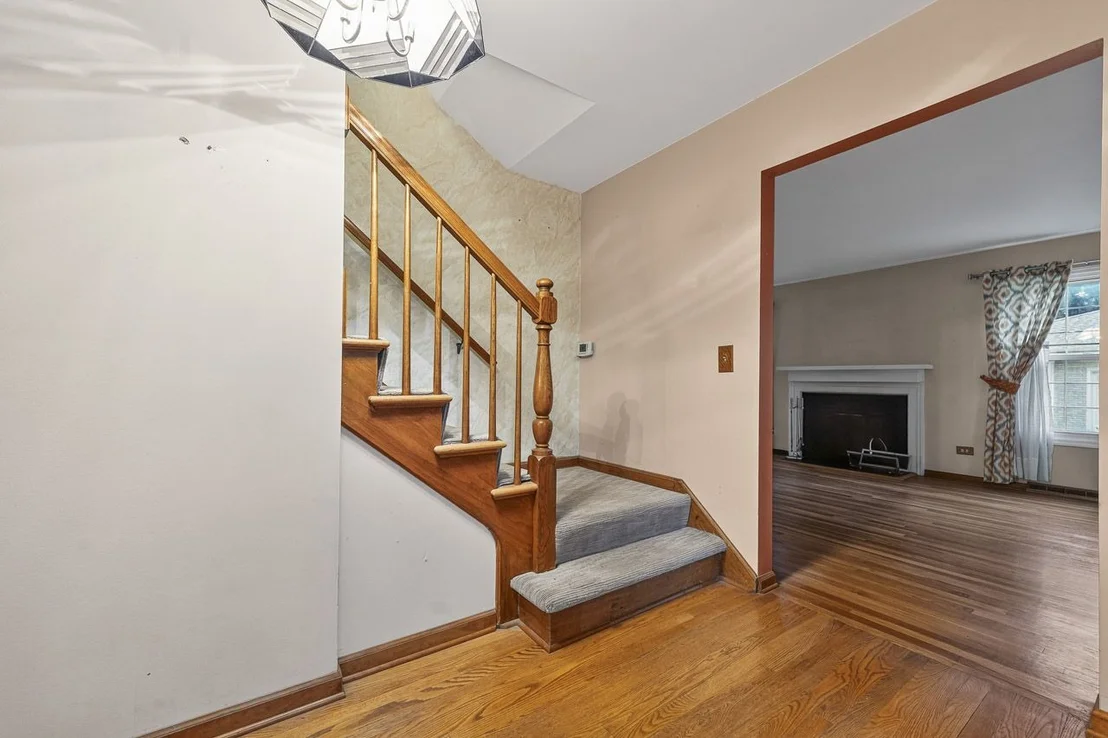 Photo of 27W084 Fleming Drive