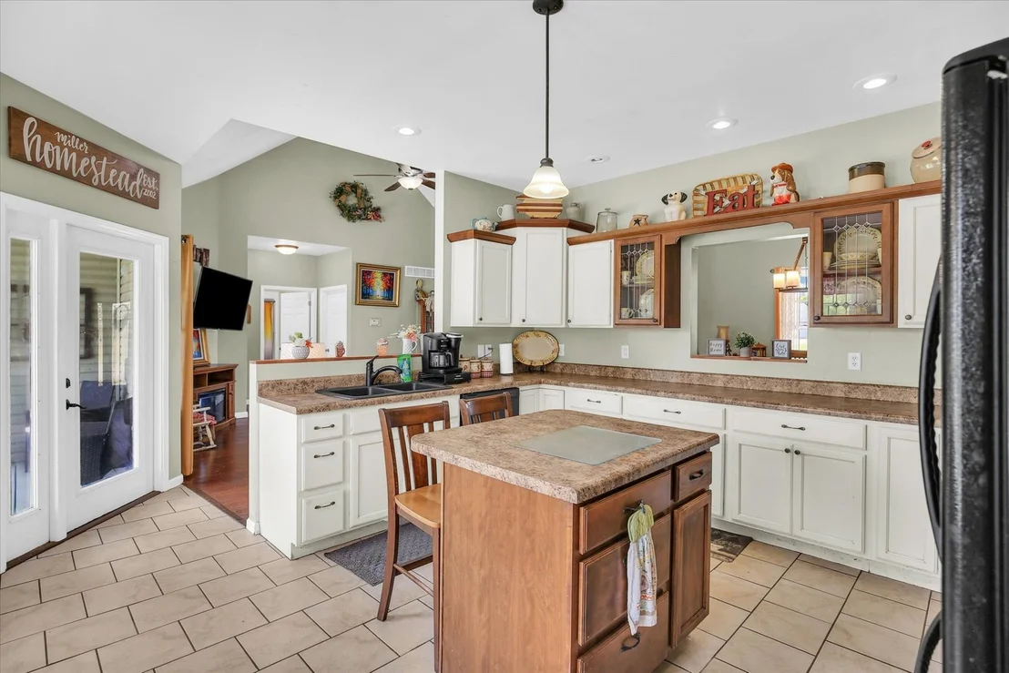 Photo of 48 Nightingale Circle