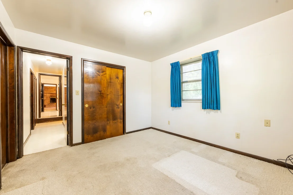 Photo of 801 Oakcrest Drive