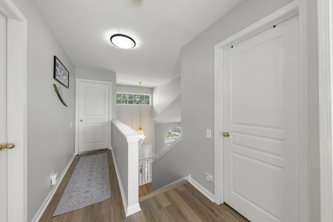Photo of 422 Cardinal Drive