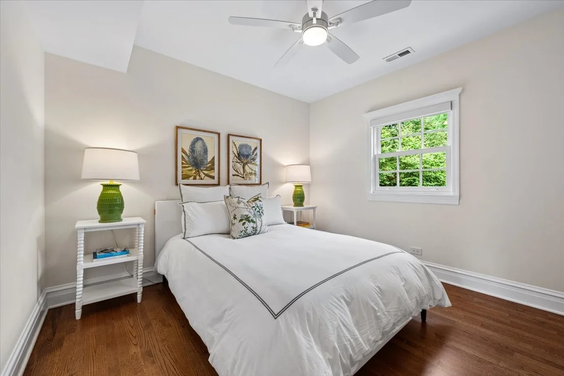 Photo of 579 Hill Terrace