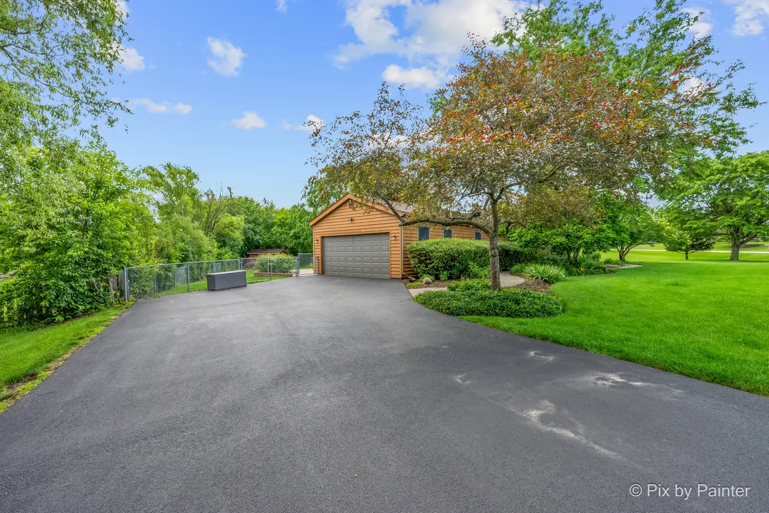 Photo of 2116 N Pebble Drive