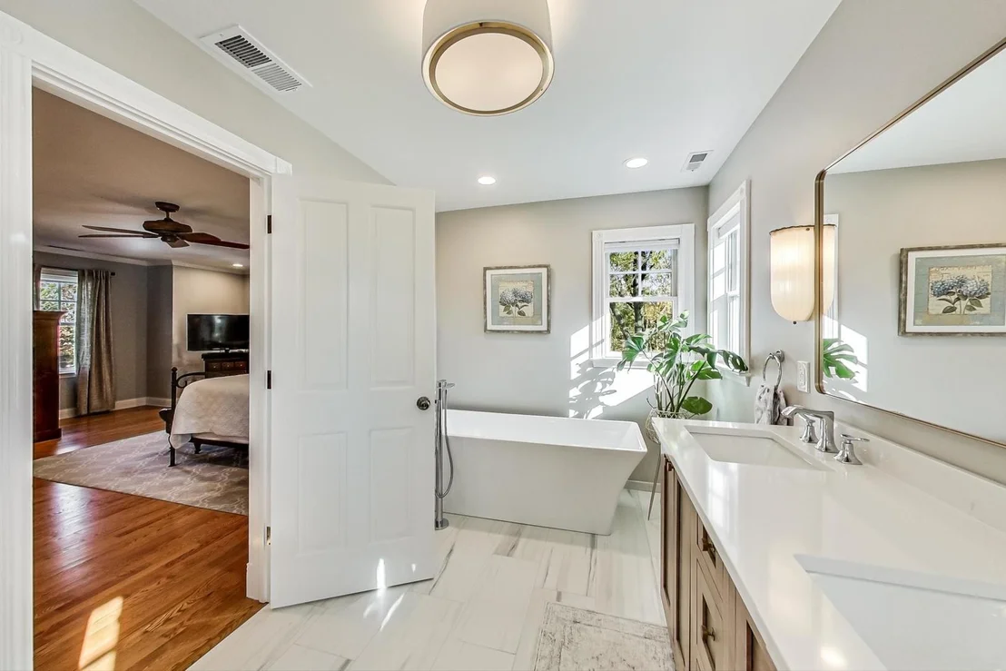 Photo of 539 Forest Avenue