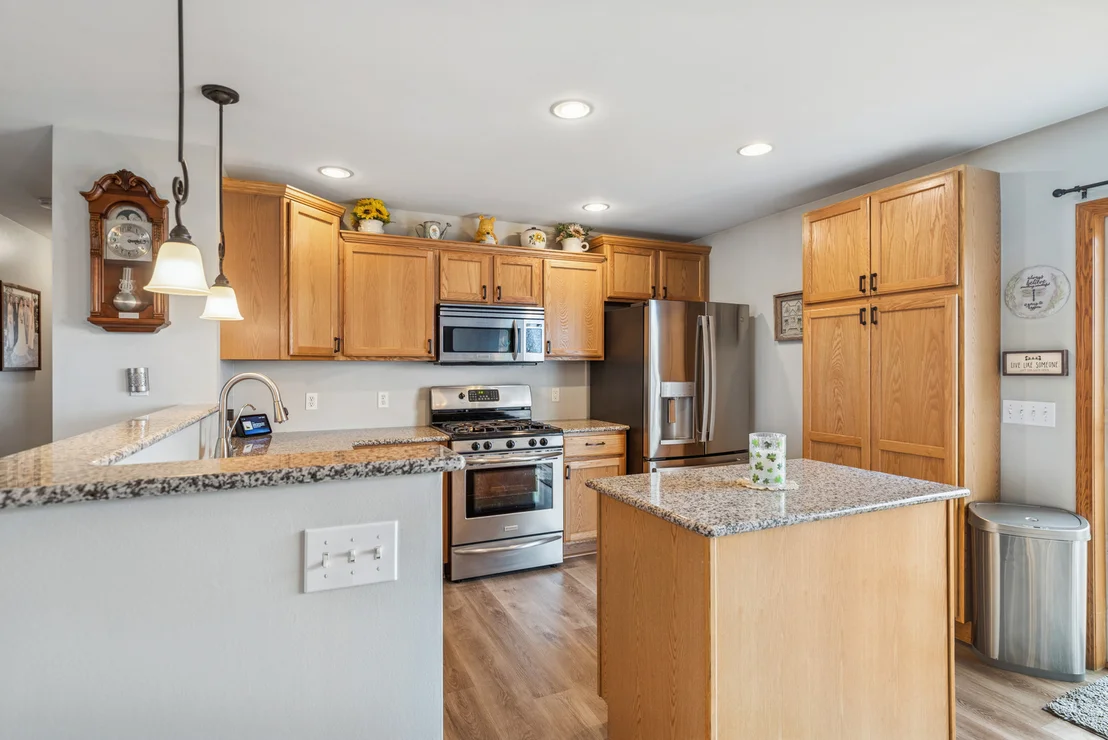 Photo of 327 Tomahawk Drive