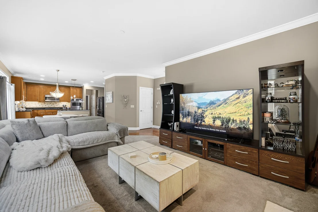 Photo of 385 Post Oak Circle
