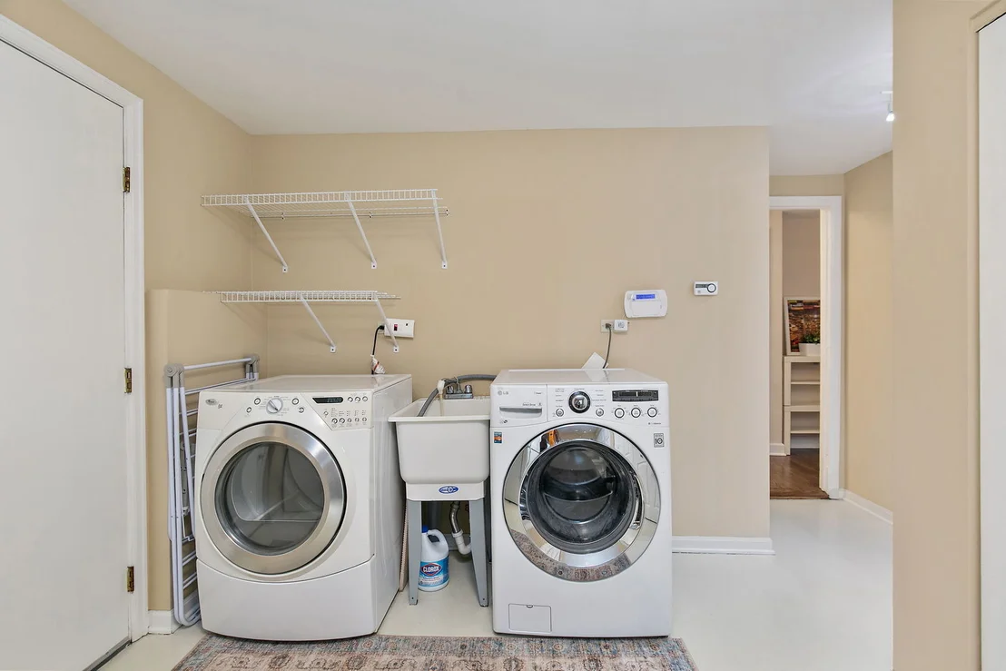 Photo of 4931 CARRIAGE Drive