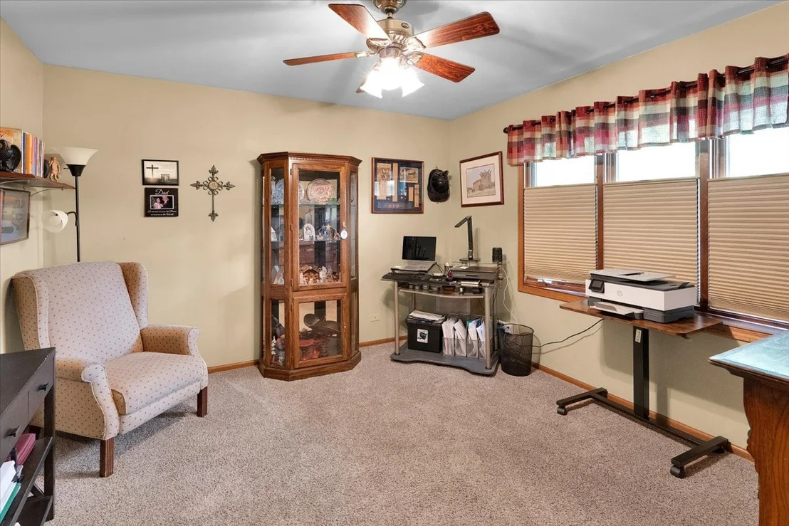 Photo of 214 Deerpath Drive