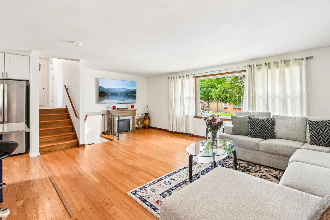 Photo of 5733 Rose Court