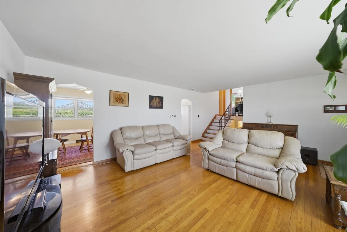 Photo of 380 Barron Boulevard