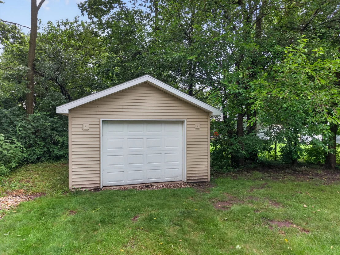 Photo of 613 Magnolia Lane