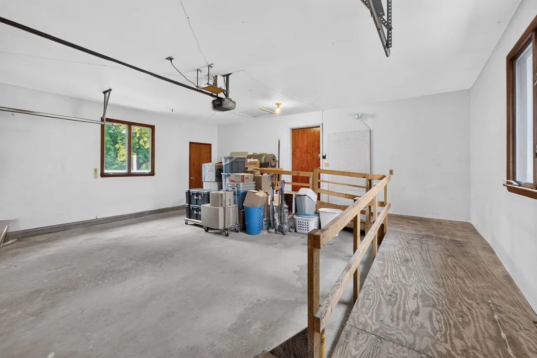 Photo of 32836 Genoa Road