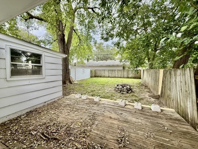 Photo of 914 W Maple Street
