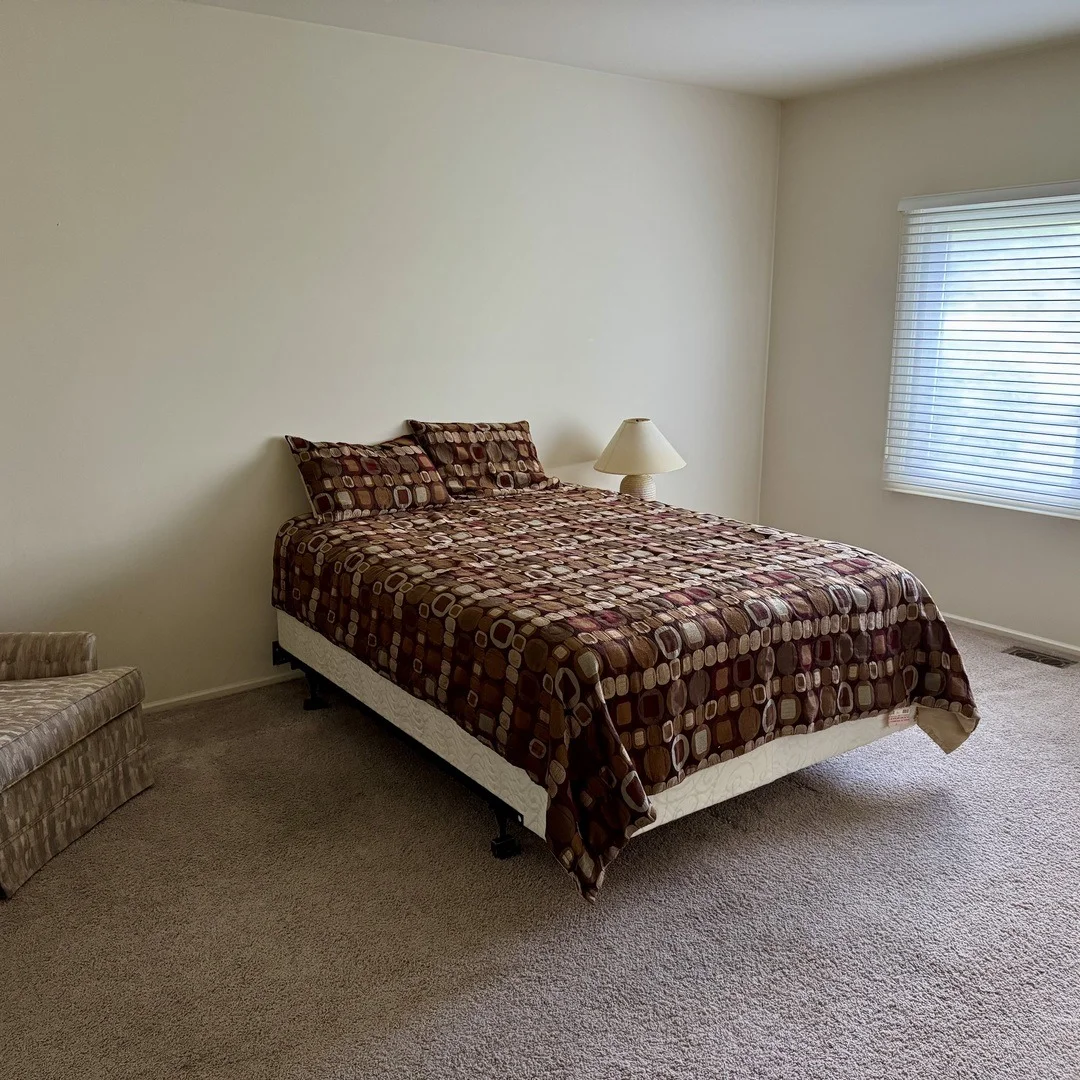Photo of 1036 N Pine Tree Circle