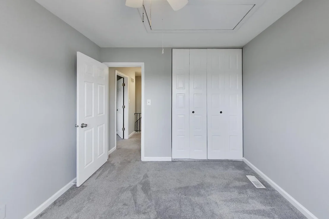 Photo of Unit 34A at 1536 Cornell Circle