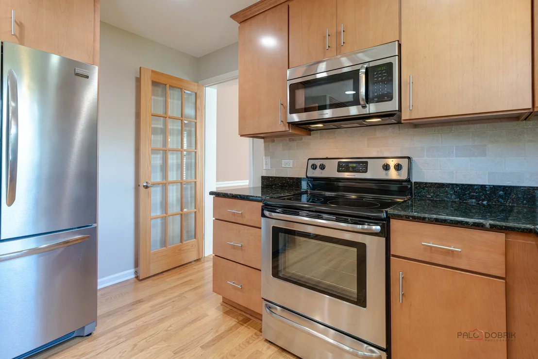 Photo of 255 Lee Road