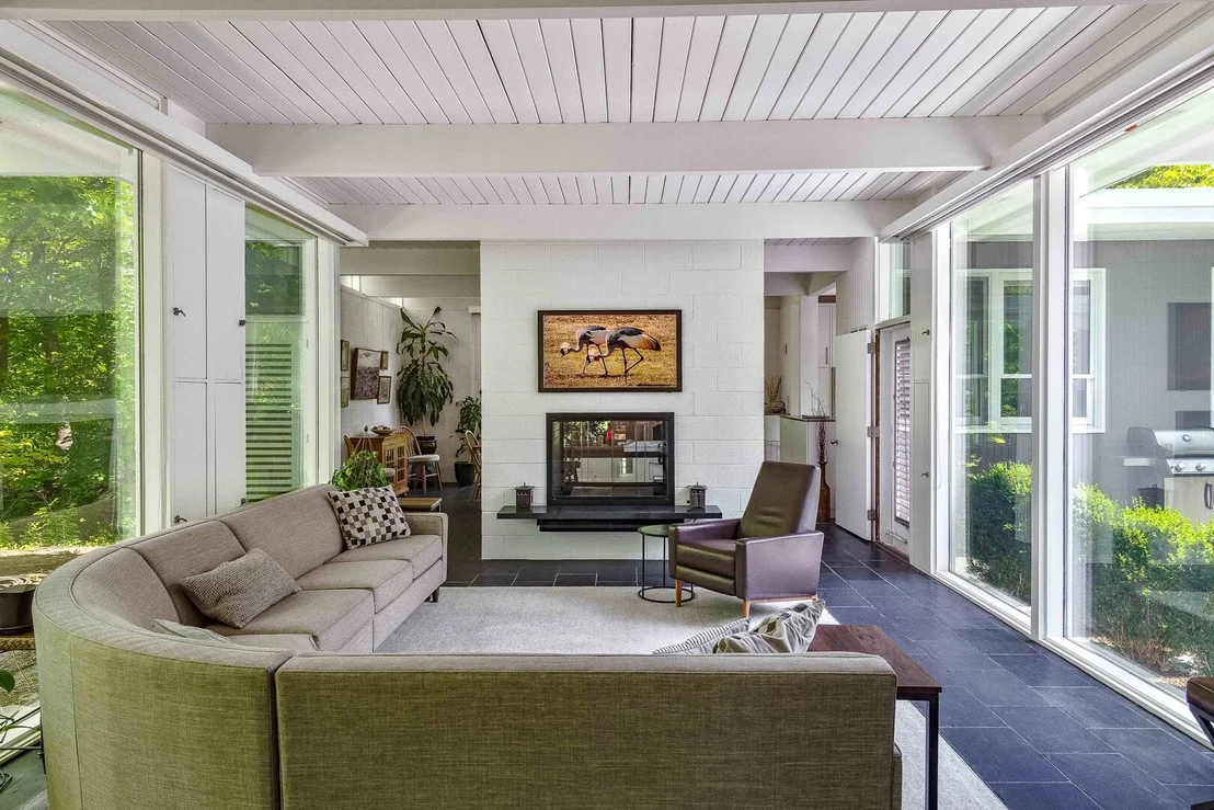 Photo of 151 Maple Avenue